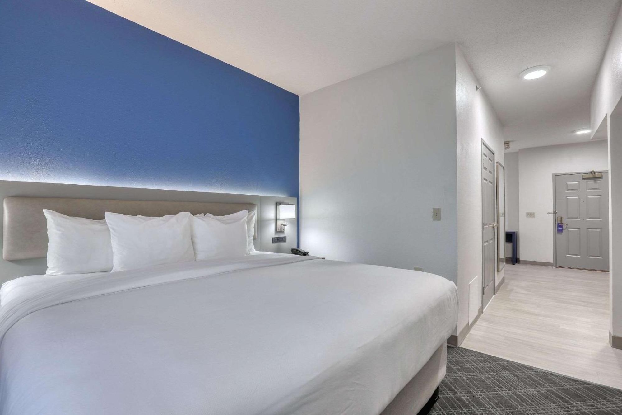 Comfort Suites Milwaukee Airport Oak Creek Eksteriør billede